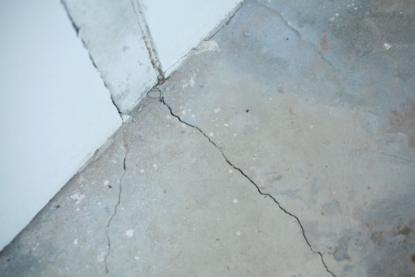 Cost of Garage Crack Repair in Mansfield