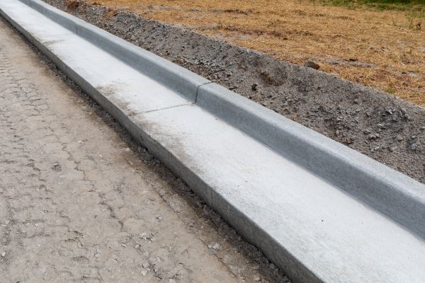 Cost of Concrete Curbing Repair in Mansfield